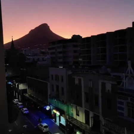 Epic Mountain Views-Loadshedding Free-Self Checkin Appartement Kaapstad Buitenkant foto