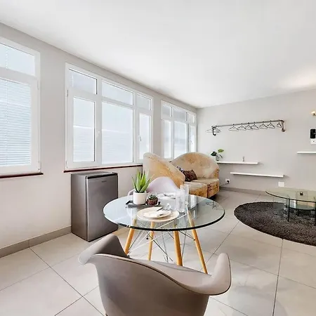 Epic Mountain Views-Loadshedding Free-Self Checkin Appartement Kaapstad Buitenkant foto